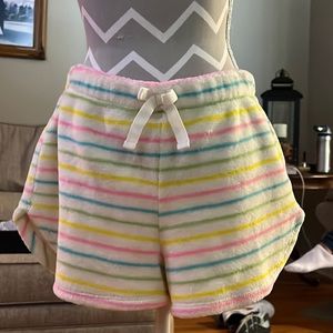 Multicolor soft shorts